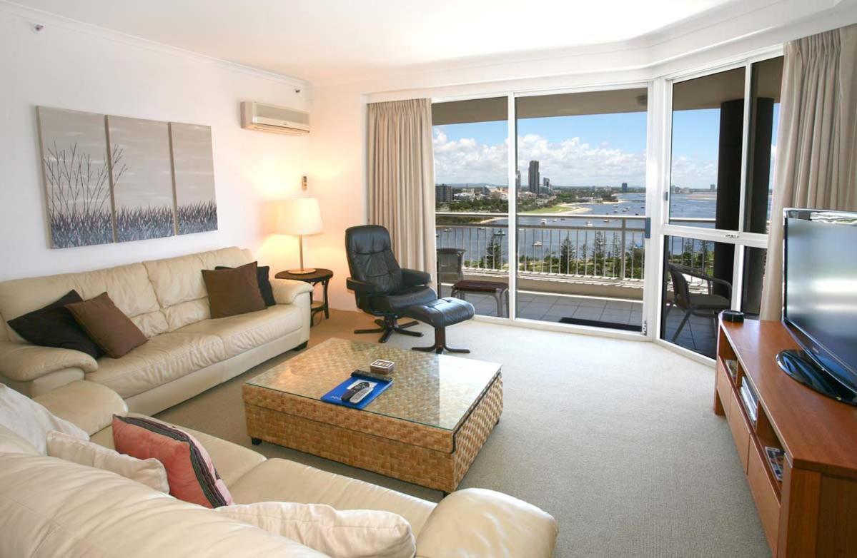 Ocean Sands Resort โกลด์โคสต์ ภายนอก รูปภาพ